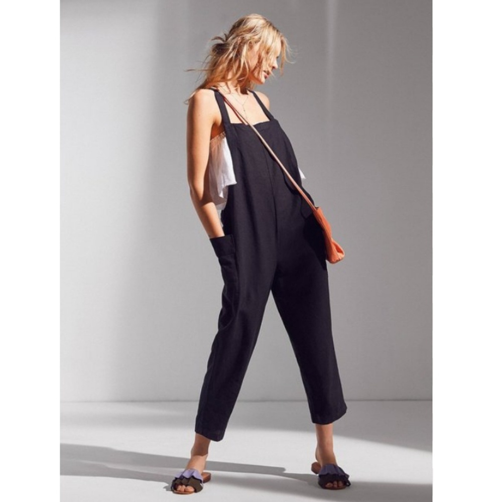 NWOT - BDG Urbanoutfitters Shapeless Overalls